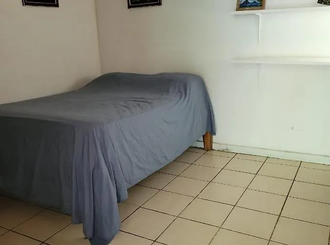 Apartamento J Bay : Burnt Toast Surfcamp